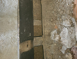 Zateplení stropu rodinného domu pomocí foukané izolace